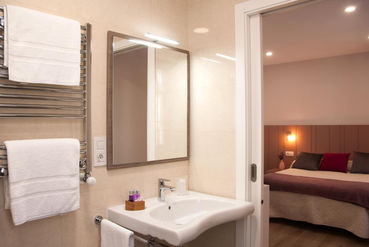 Linares Rooms Сантьяго-де-Компостела Экстерьер фото